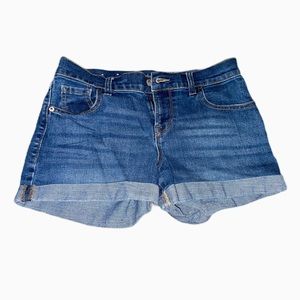 Old Navy Denim Shorts Size 4 Boyfriend Style